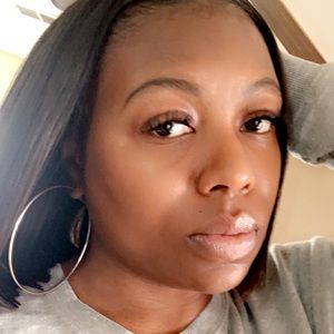 Meet your Posher, Keona